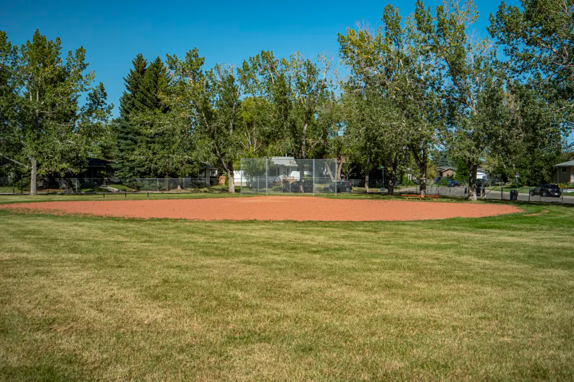 Bonavista Downs community in Calgary